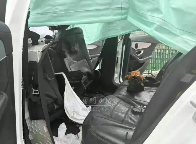 然失控撞向, 测装置后, 青锋足球队