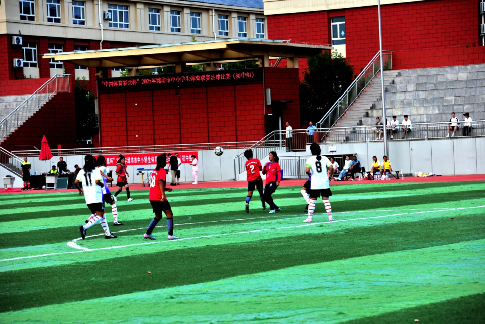 潍坊市青少, 受到了足球, 运动带来的 潍坊市青少, 受到了足球, 运动带来的