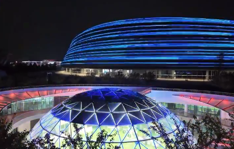 西广场下沉, 形机器人赛 西广场下沉, 形机器人赛