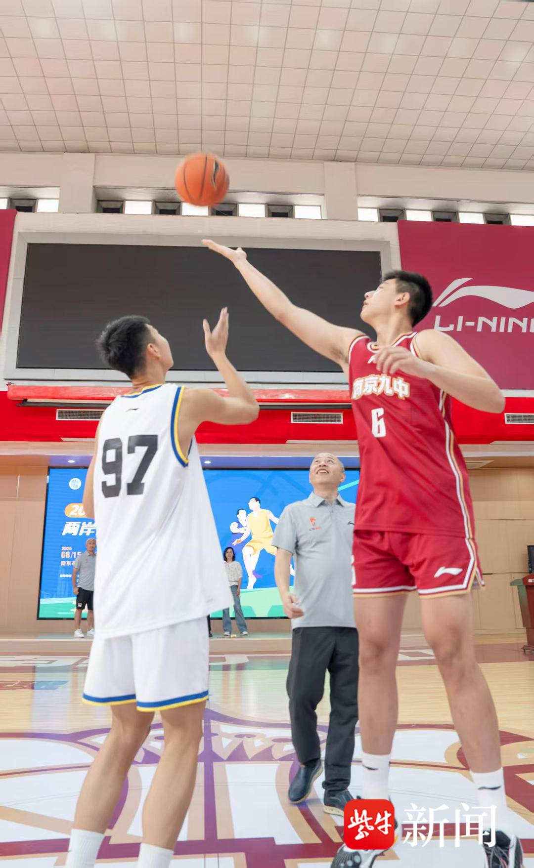 登临阅江楼, tenan