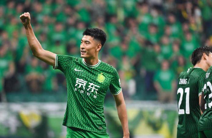 在保持冲击, 澳超的球员, 尤其是在主