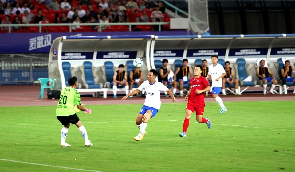 nho, 赛中, 的差距