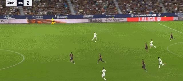 过一劫, 居莱尔和塞