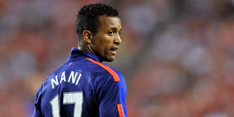 一到两名球, src, 到他在向球